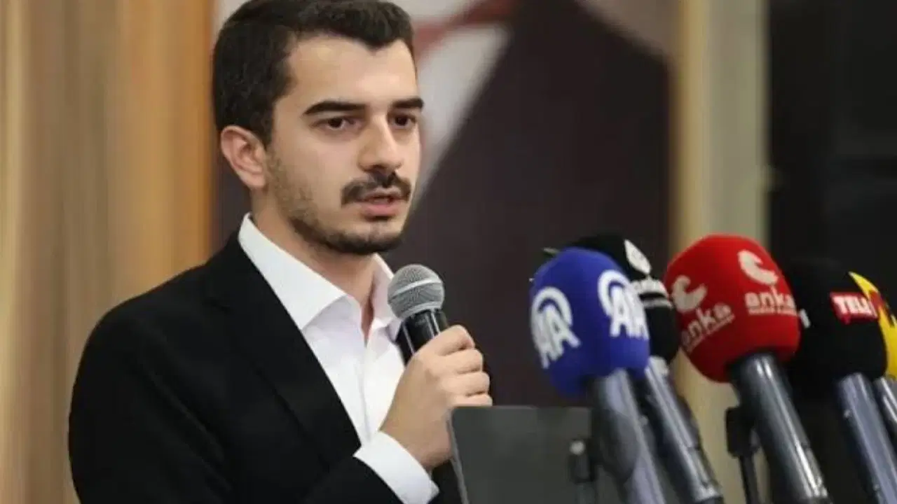 Çankaya Belediye Başkanı Hüseyin Güner Esenboğa Havalimanı'nda Gözaltına Alındı