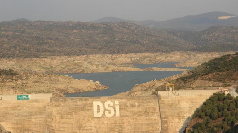 Adnan Menderes Barajı, yıllık 546 milyon TL’lik taşkın zararını önlüyor