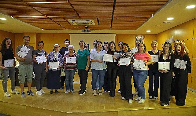 Antalya Büyükşehir Belediyesi, Aromatik bitkilerle sabun yaptılar  – KÜLTÜR & SANAT