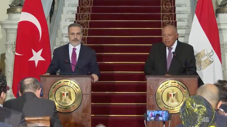 Bakan Fidan, Mısırlı mevkidaşı ile telefonda görüştü