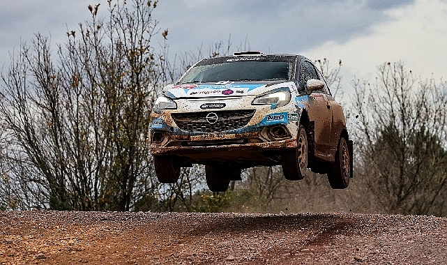 İstanbul Rallisi’nde yarışmacılar Petlas lastikleriyle zirvede – OTOMOTIV