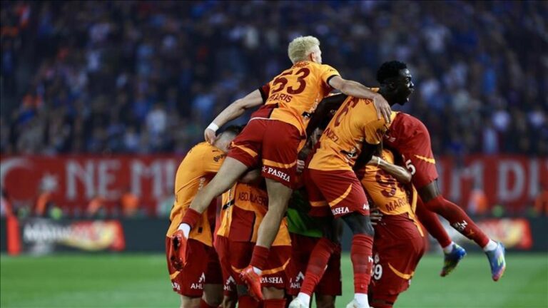 Galatasaray 5. Yıldız: 11'in Okan Buruk'un sahasında
