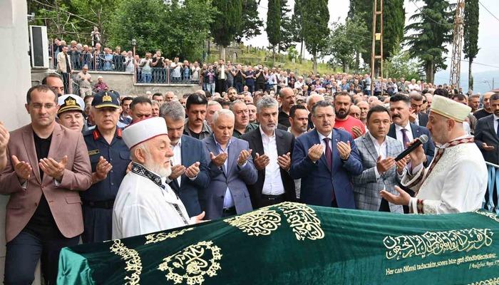 Kaybolmasından 6 gün sonra bulunan Hüsenin Aydin, son gezisi sırasında sınır dışı edildi.