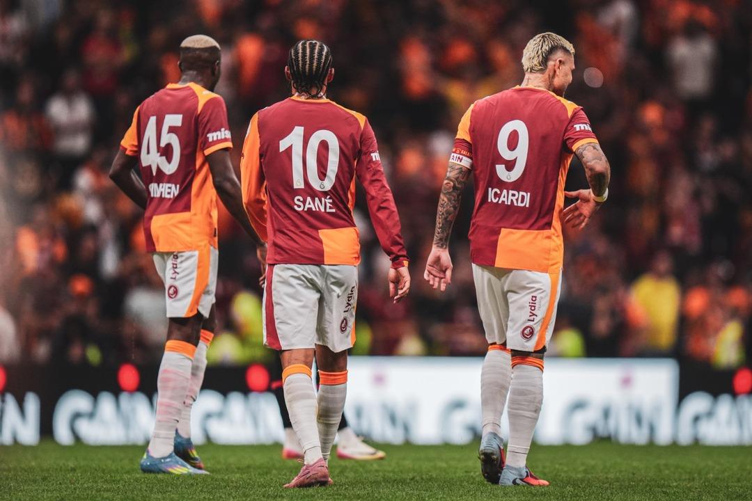 F.Bahçe'de diyetisyen olayı büyüdü! Eski futbolcudan sansasyon yaratacak sözler Tesislerde rakı ve mangal yapıldığı söyleniyor... 3